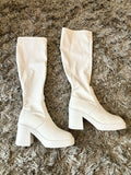 SAVANNA KNEE HIGH BOOTS- WHITE